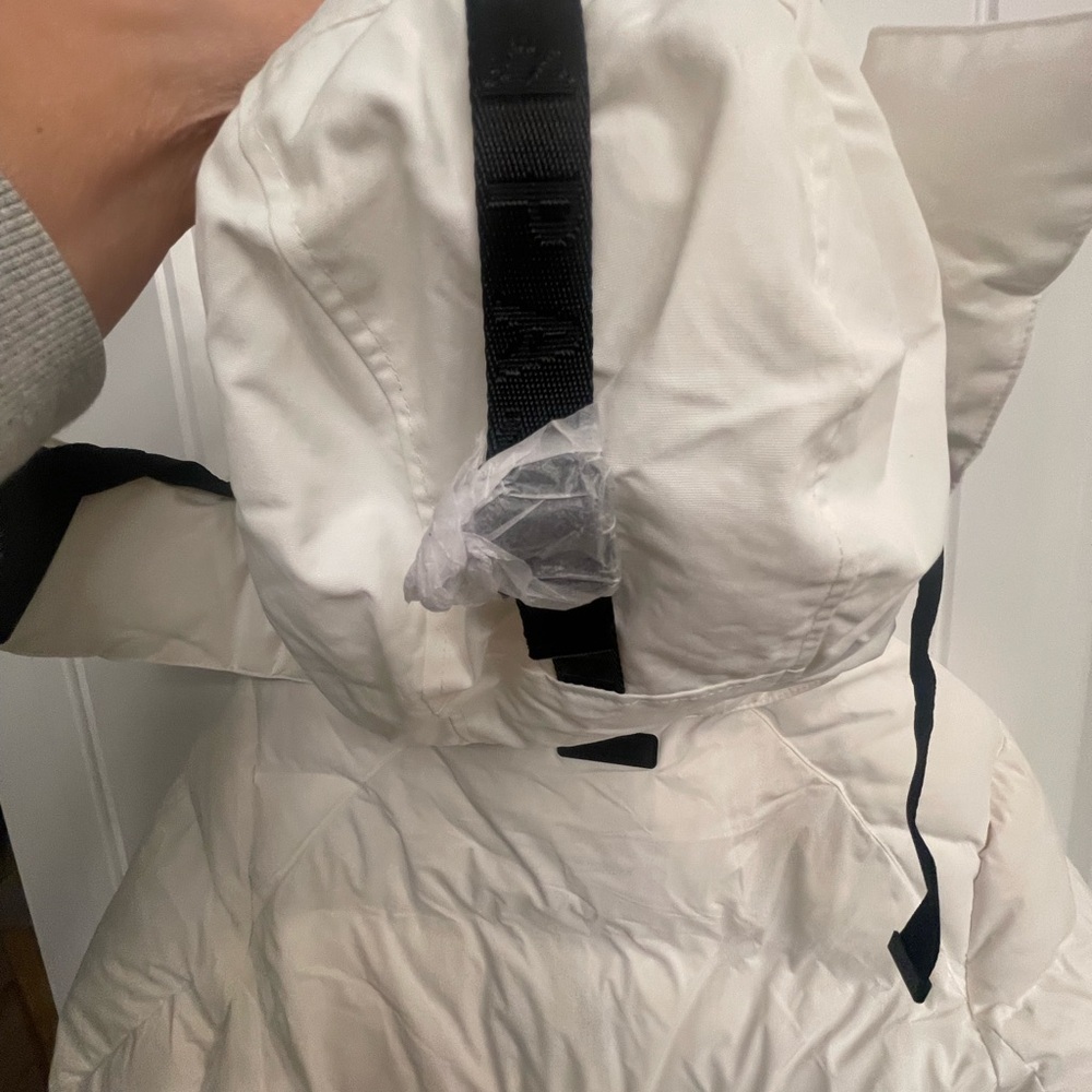 PAJAR SNOW WHITE PUFFER JACKET!! Sleek gorgeous!! New!! S - Picture 7 of 10